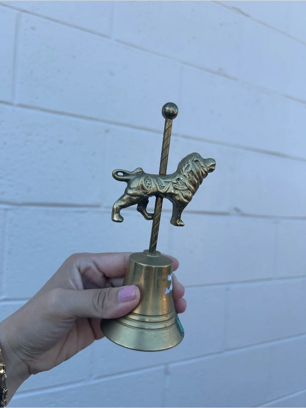 N/A elegant brass